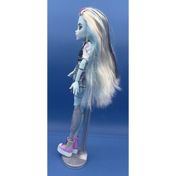 Monster High Dolls G3 Frankie Stein - blue pink shoe white hair dress dolls - Picture 2 of 8